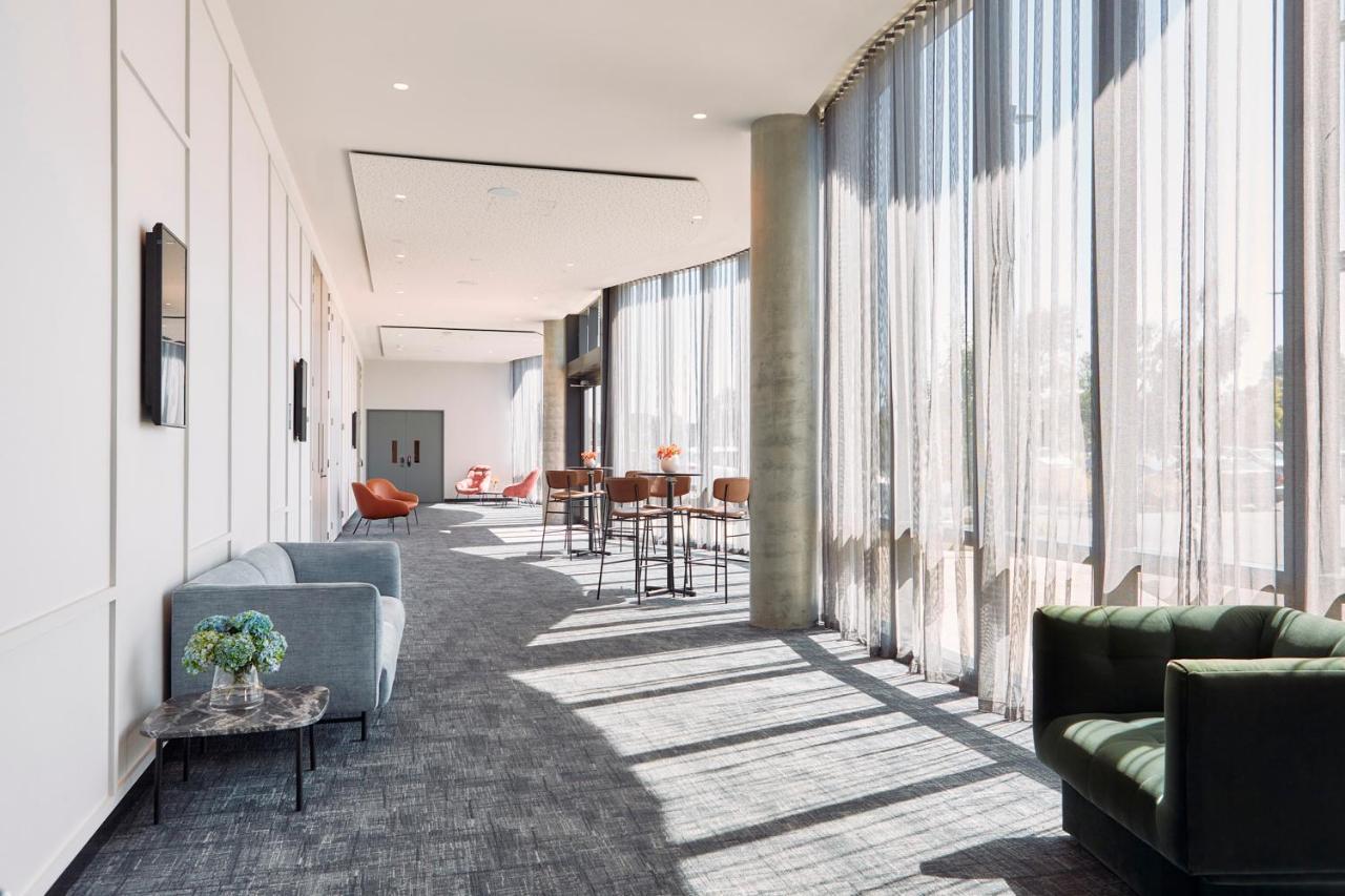 Mantra Melbourne Epping Hotel Exterior photo
